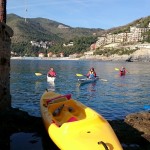 Daniela all'isola di Bergeggi  con Winterkayak